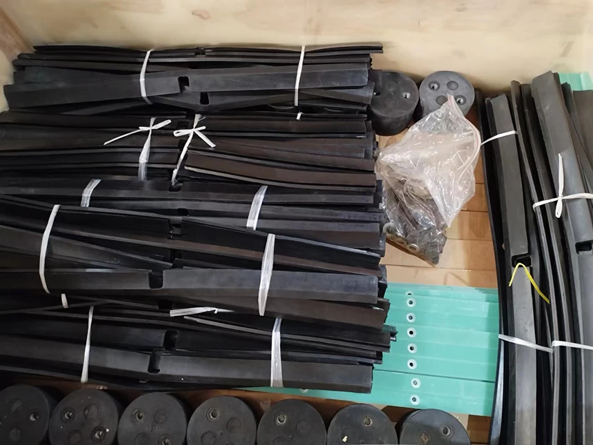 3660-05-30 Nitrile Channel Protector 26" for Shale Shaker