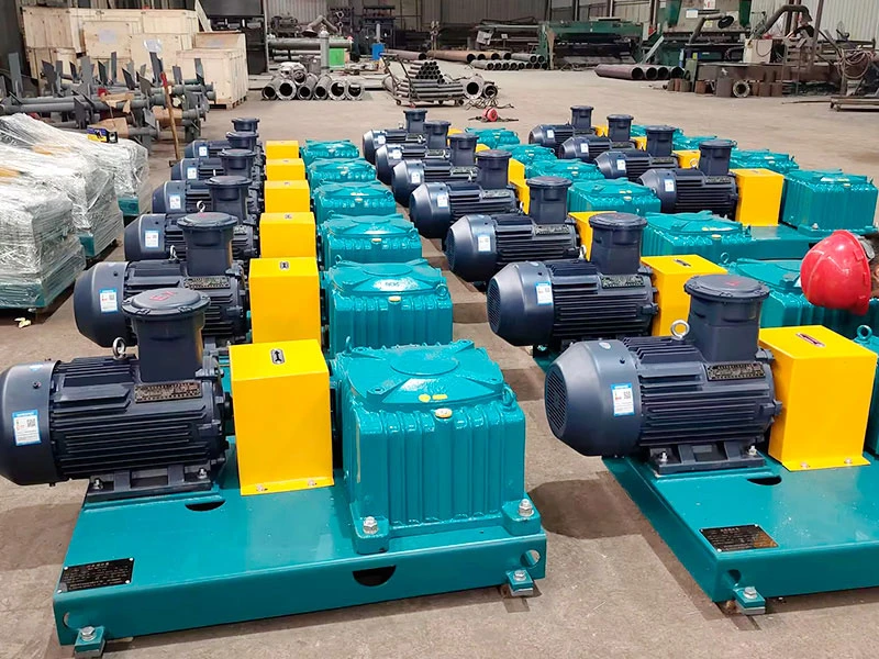 Drilling mud agitator